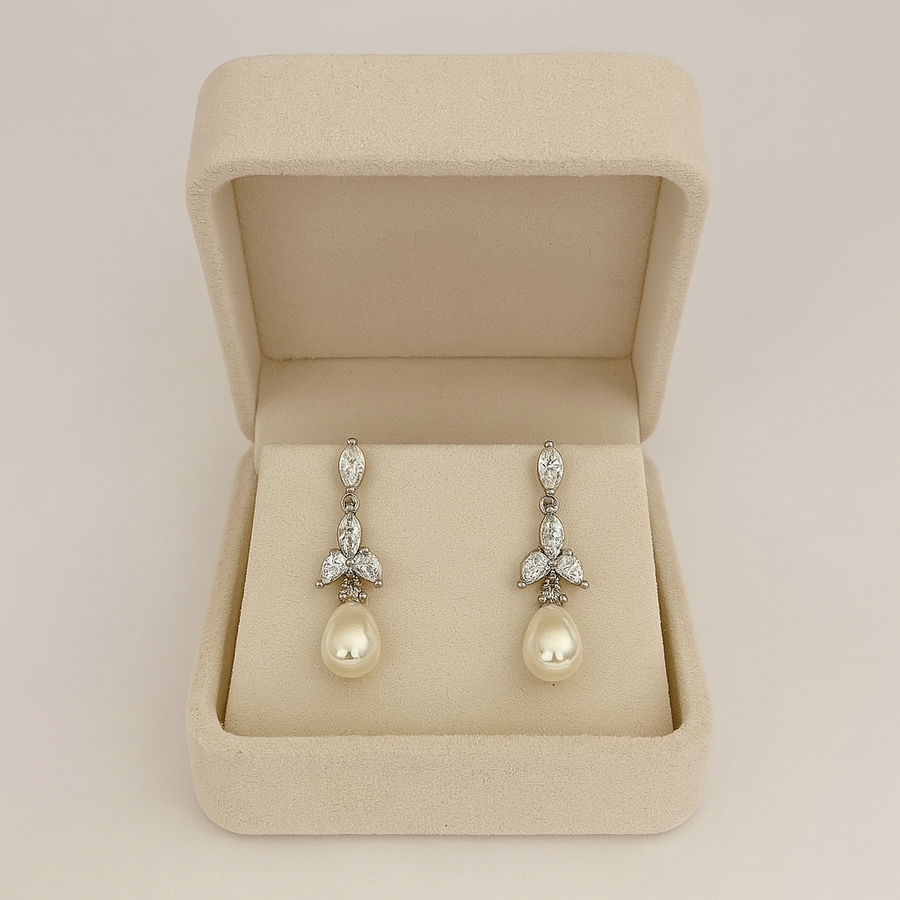 Bridal earrings - Style Nola