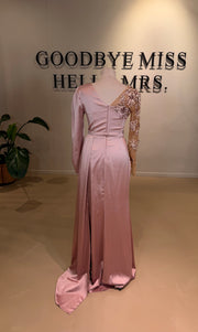 Evening Dress Azari Pink - LâNUIT COUTURE SATIN