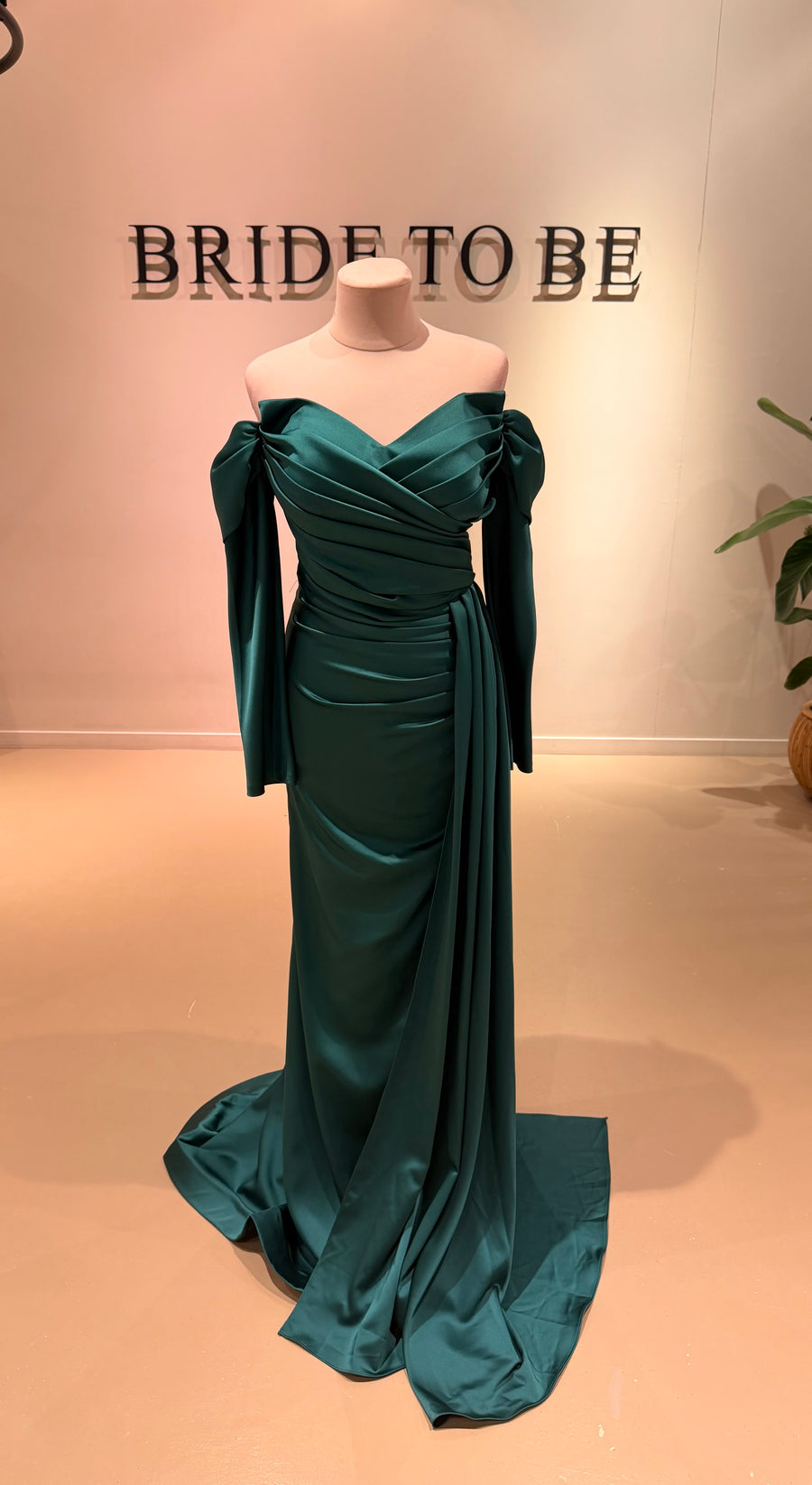Evening dress Valerie Green - LâNUIT COUTURE