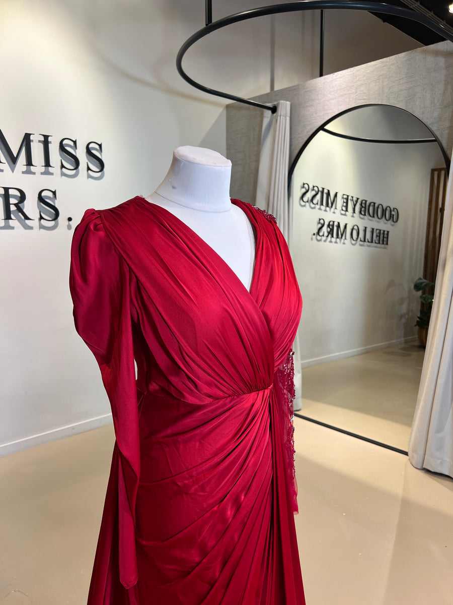 Evening Dress Mona Red- LâNUIT COUTURE SATIN