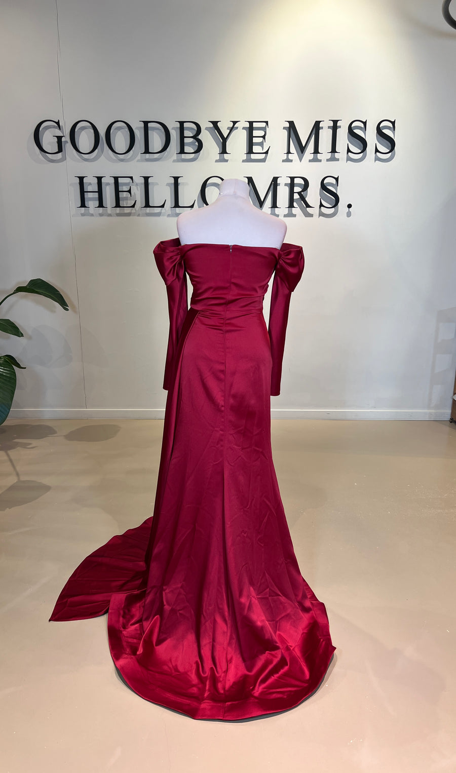 Evening dress Valerie Red - LâNUIT COUTURE