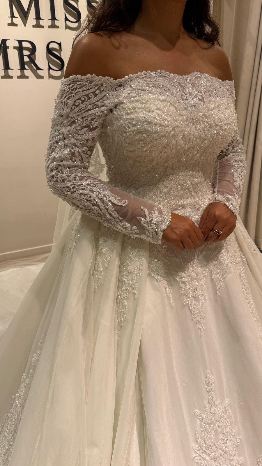 Sale Bruidsjurk - Amal Lace