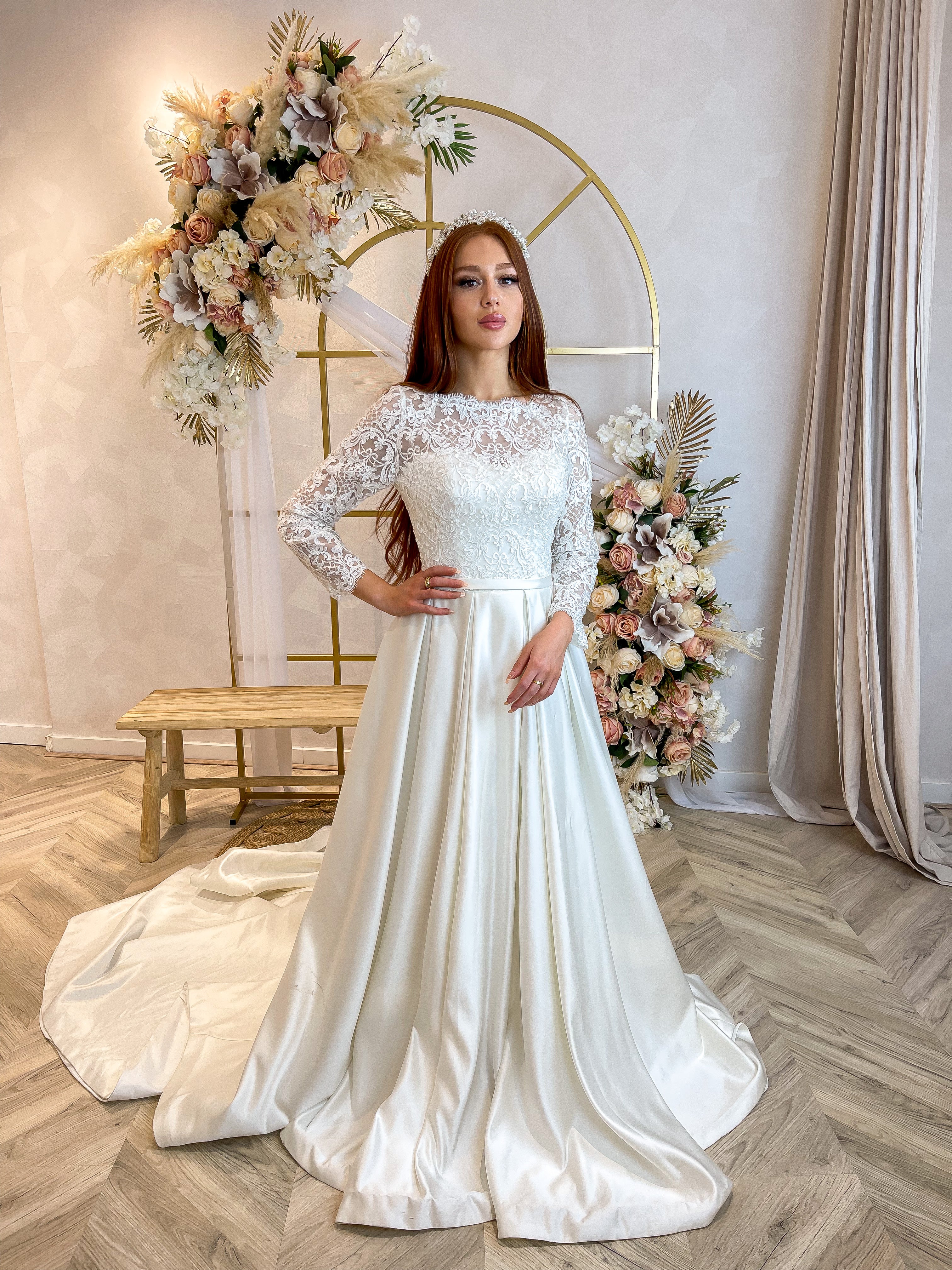 SALE Bridal dress Isil The Bridal Room Boutique