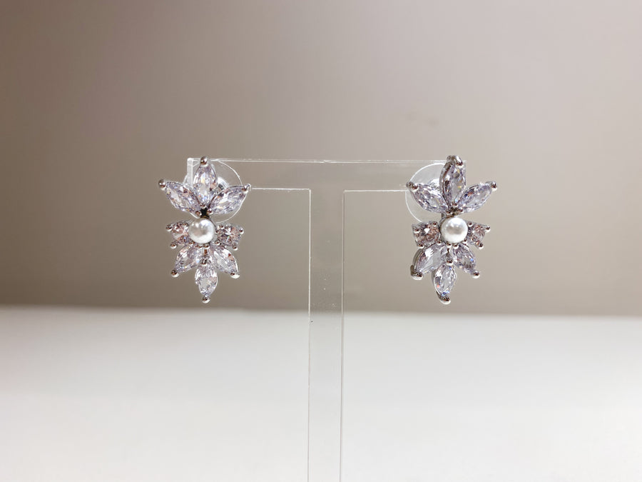 Bridal earrings - Style Evie