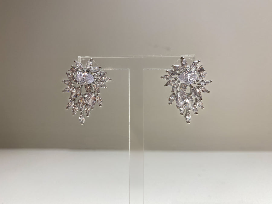 Bridal earrings – Style Liva