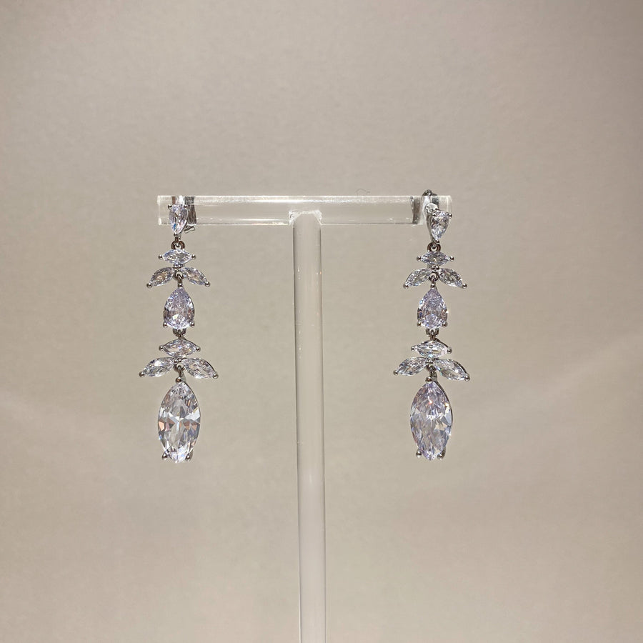 Bridal earrings - Style Aliyah