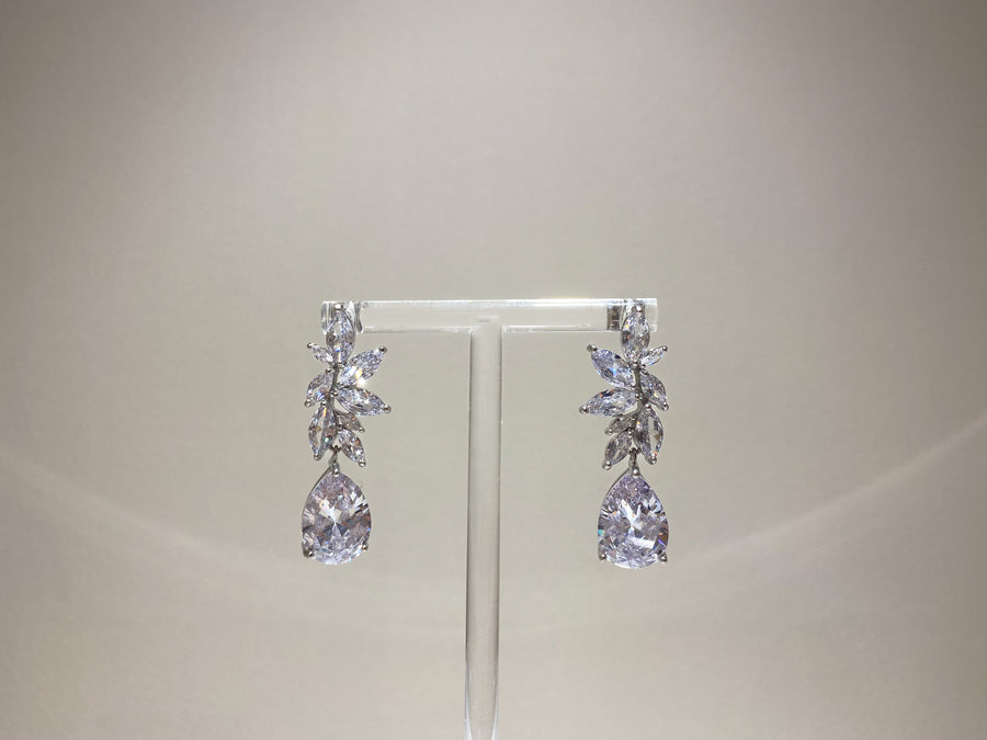 Bridal earrings - Style Kiki
