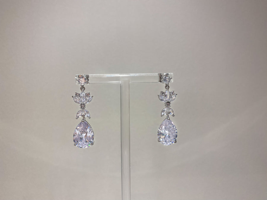 Bridal earrings - Style Savannah