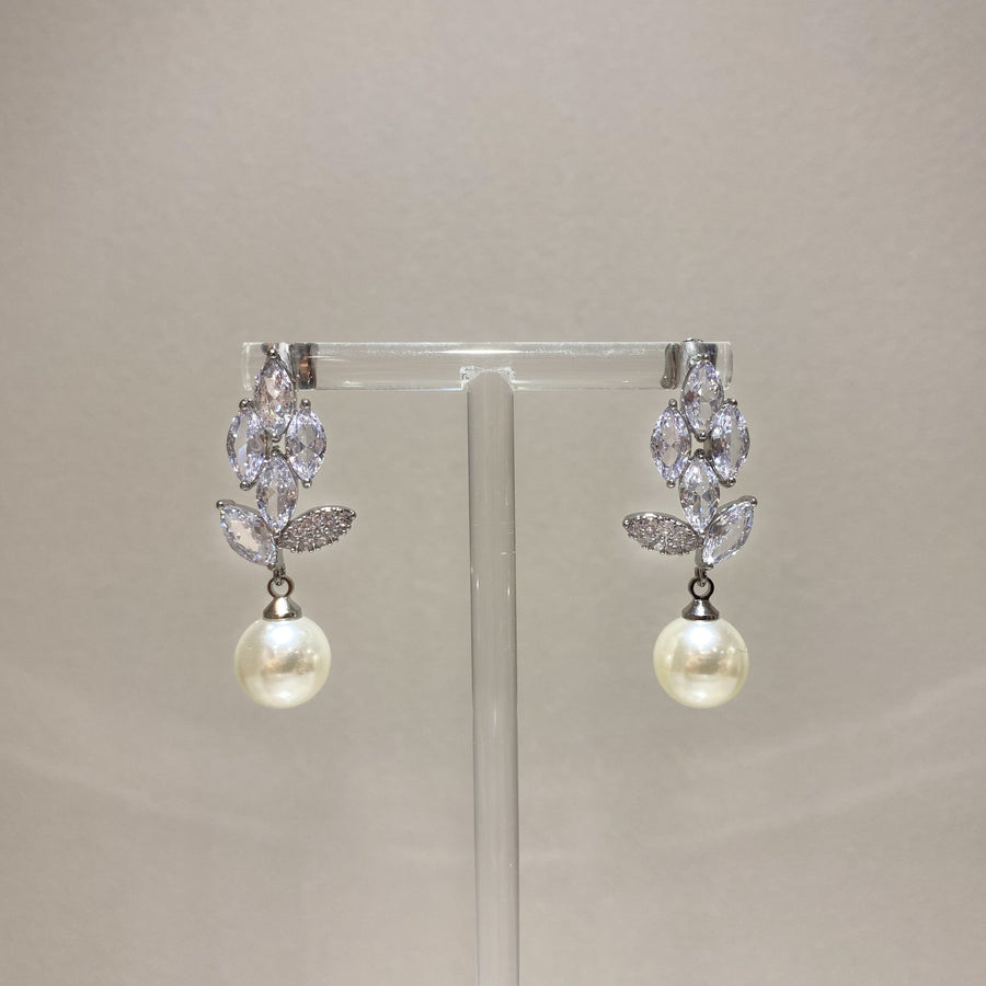 Bridal earrings - Style Alissa